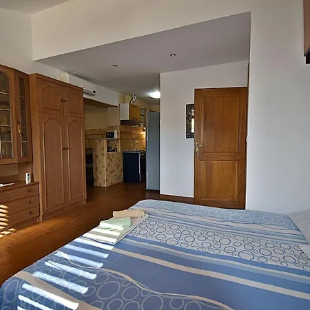 Gortan Cove - Mare - Perfect Location Apartment Pula